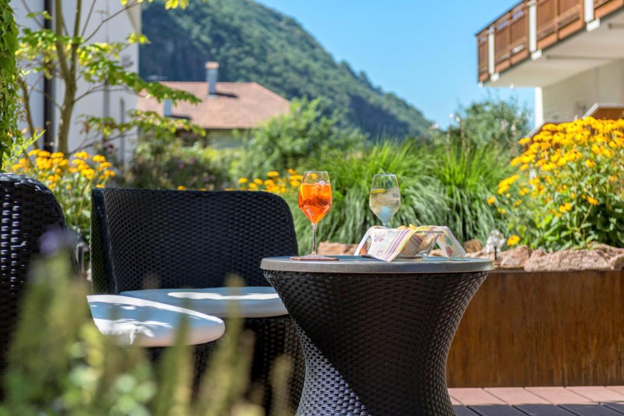 Hotel Garni Gruener Baum 라이베스 외부 사진