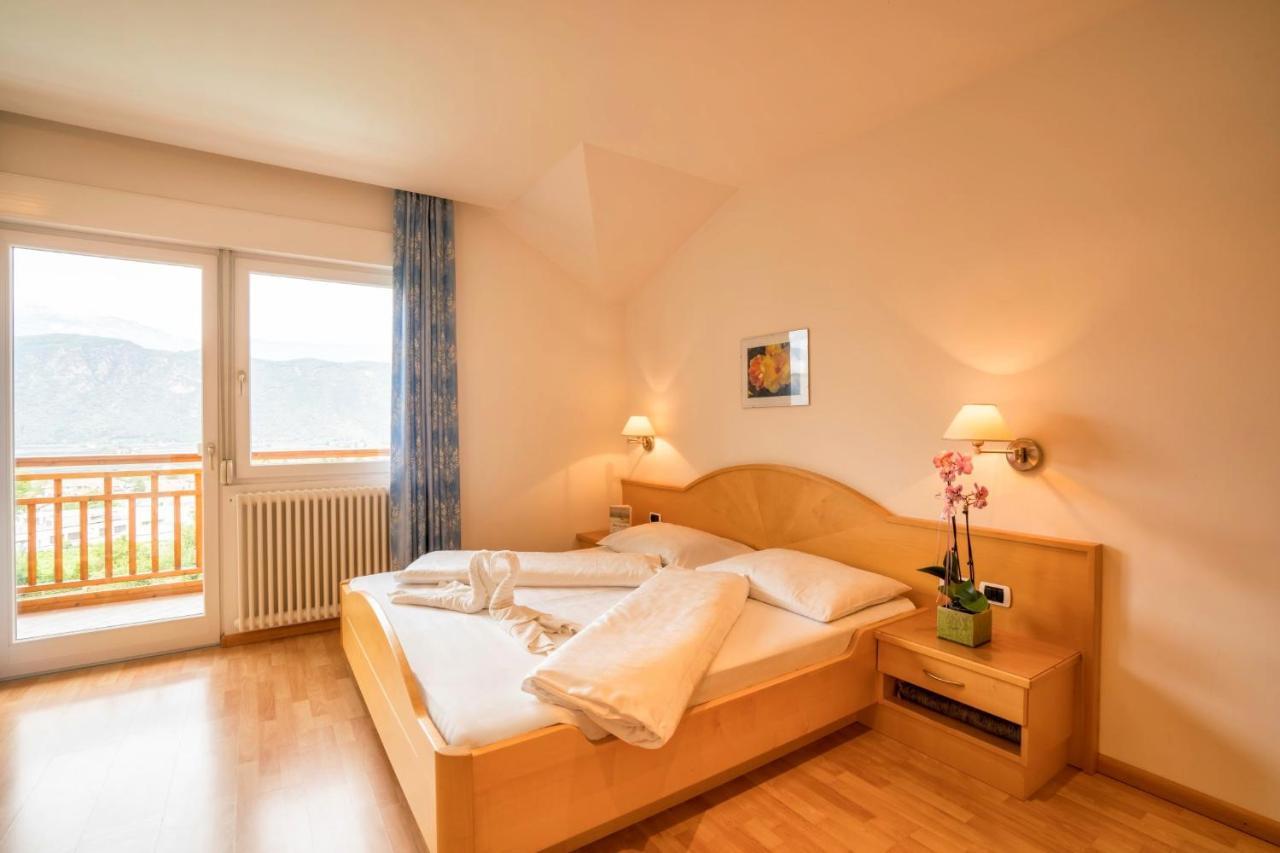 Hotel Garni Gruener Baum 라이베스 외부 사진