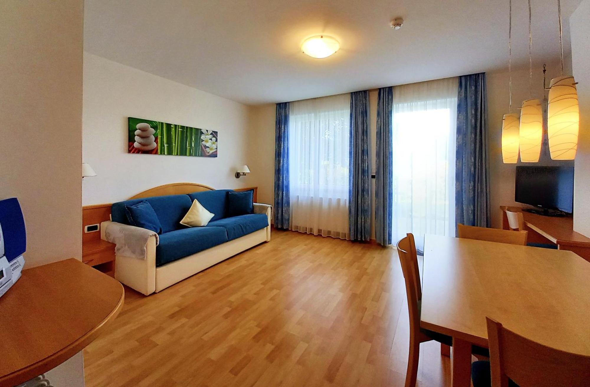 Hotel Garni Gruener Baum 라이베스 외부 사진