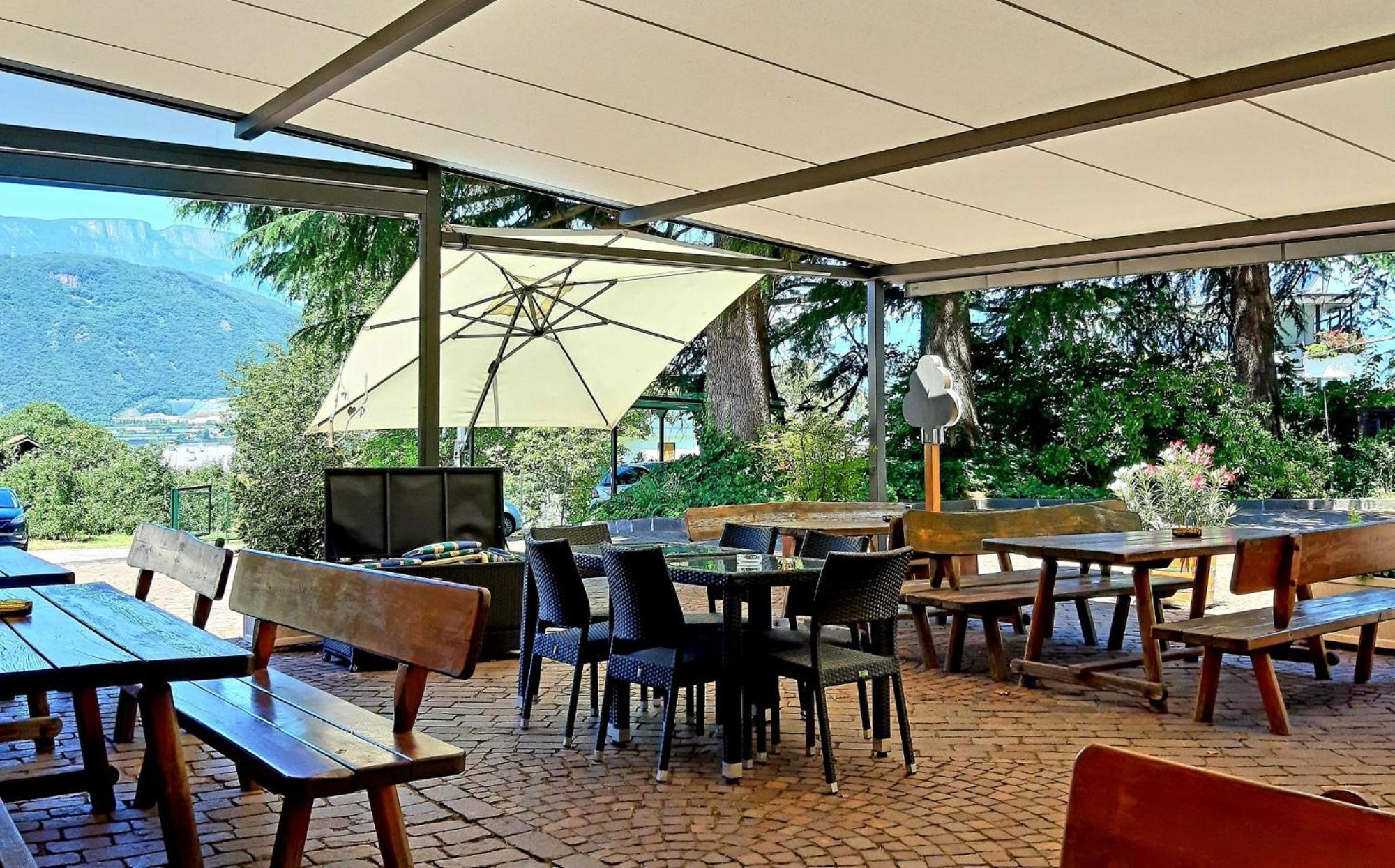 Hotel Garni Gruener Baum 라이베스 외부 사진